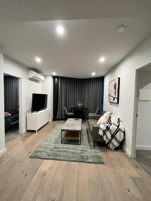Comfy 2 Bed Apartment In The Heart Of Melbourne Ngoại thất bức ảnh